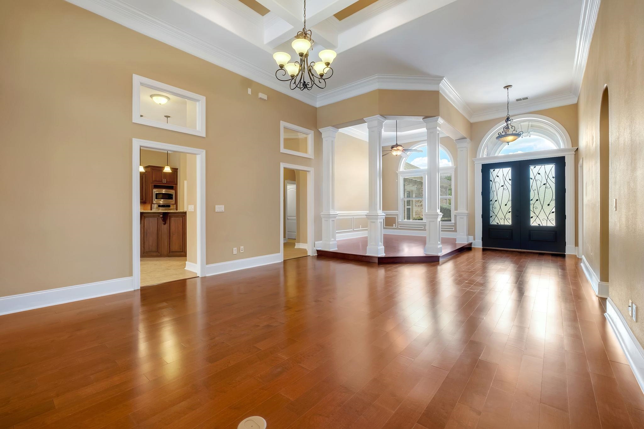 5755 Farnsworth Drive