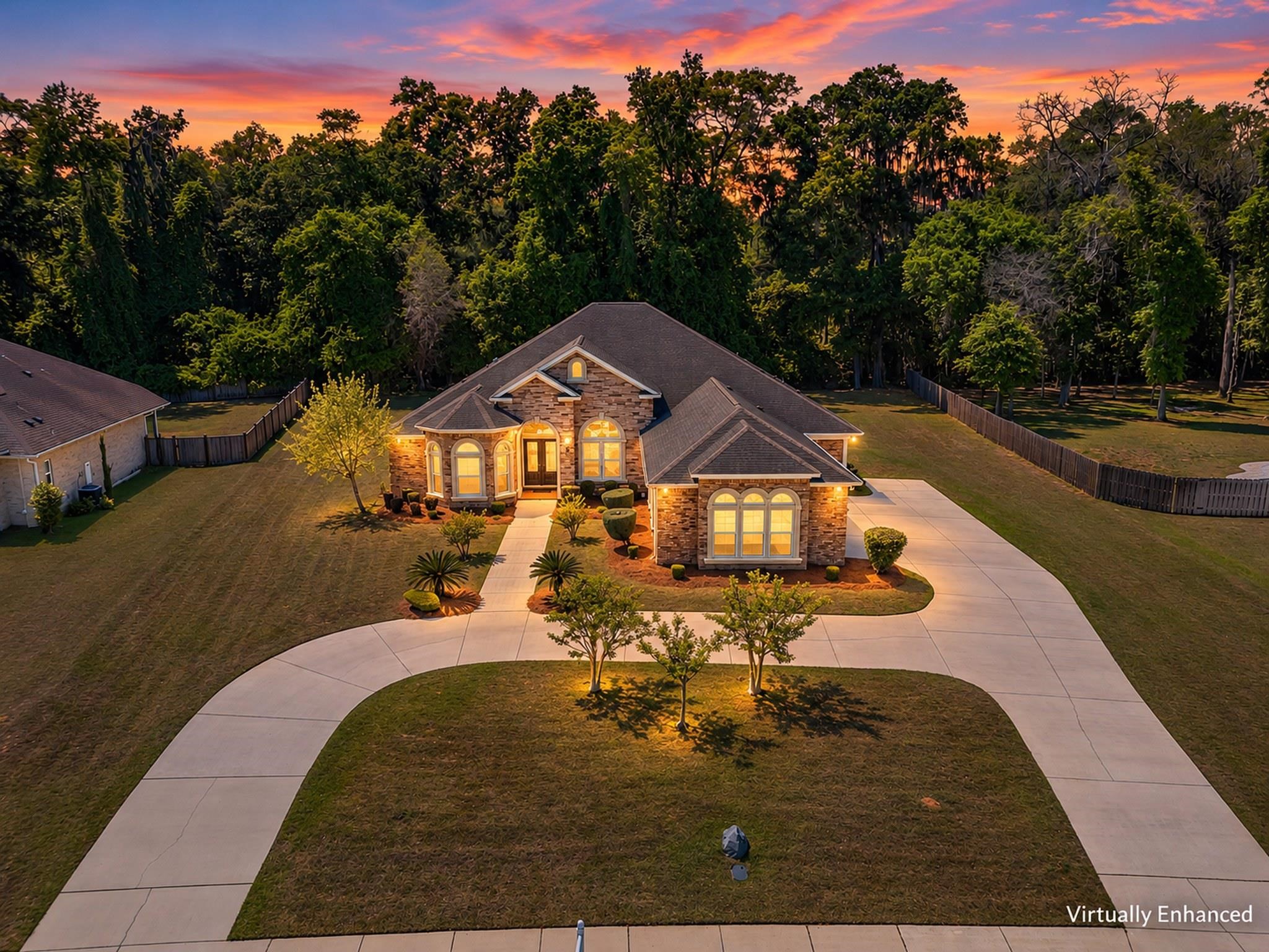5755 Farnsworth Drive