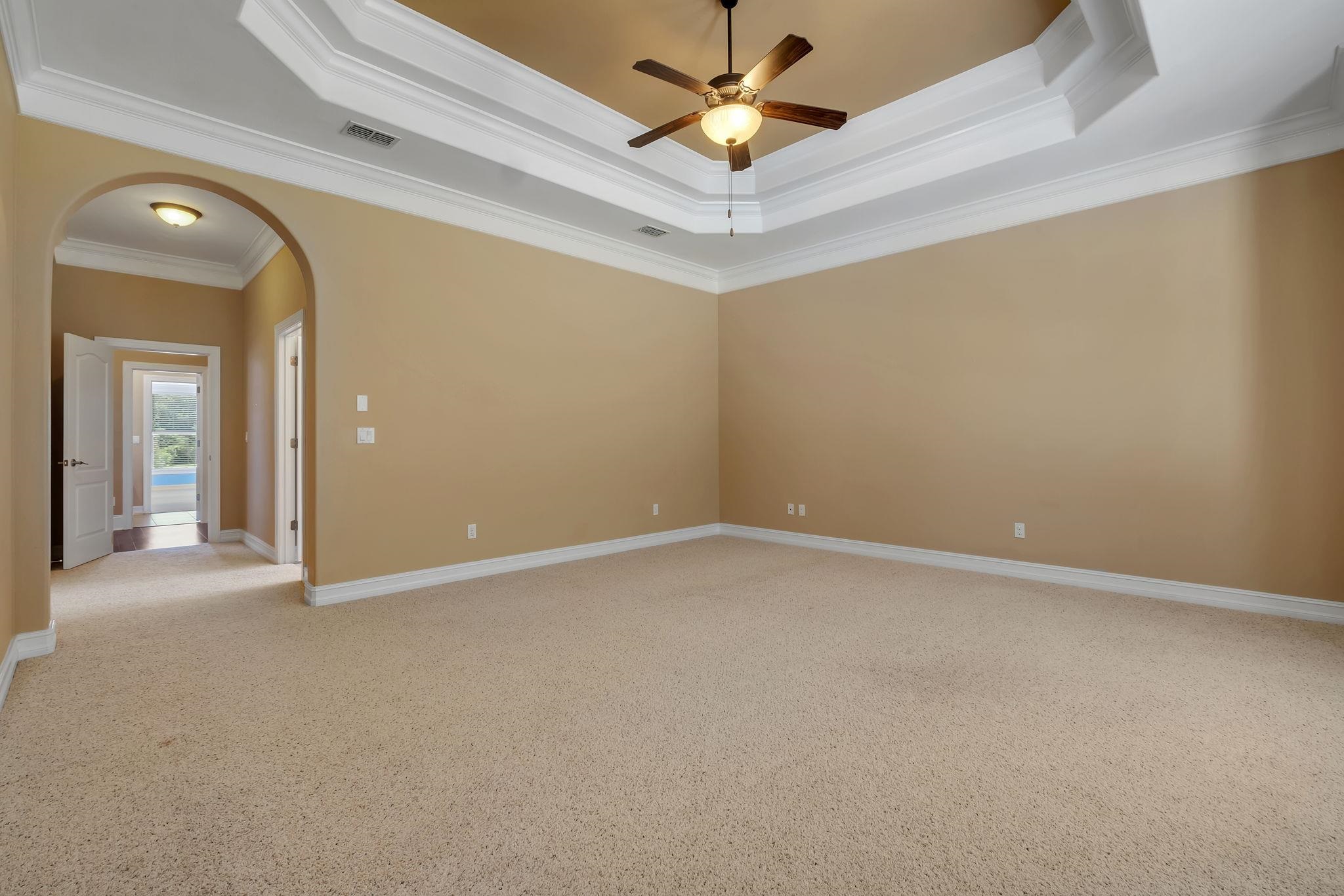 5755 Farnsworth Drive