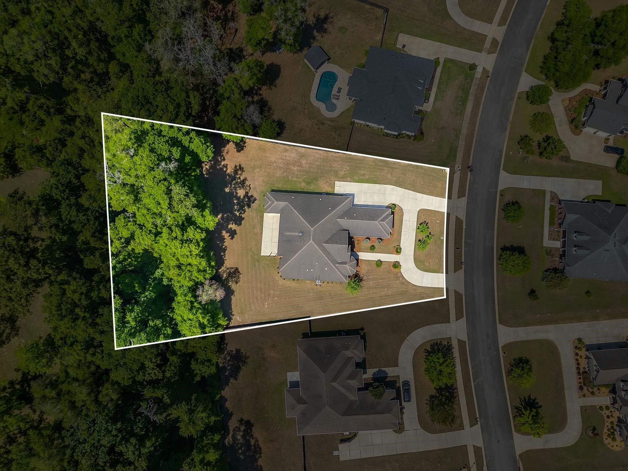 5755 Farnsworth Drive