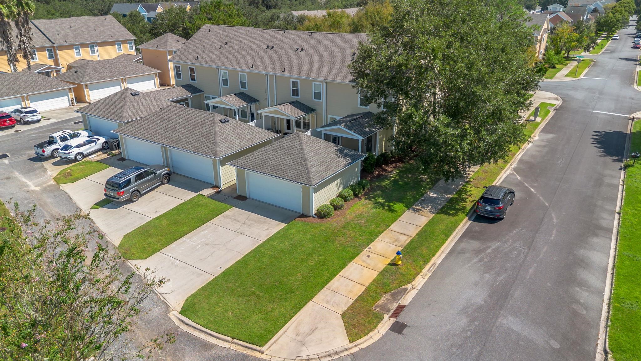 3716 Riverton Trail