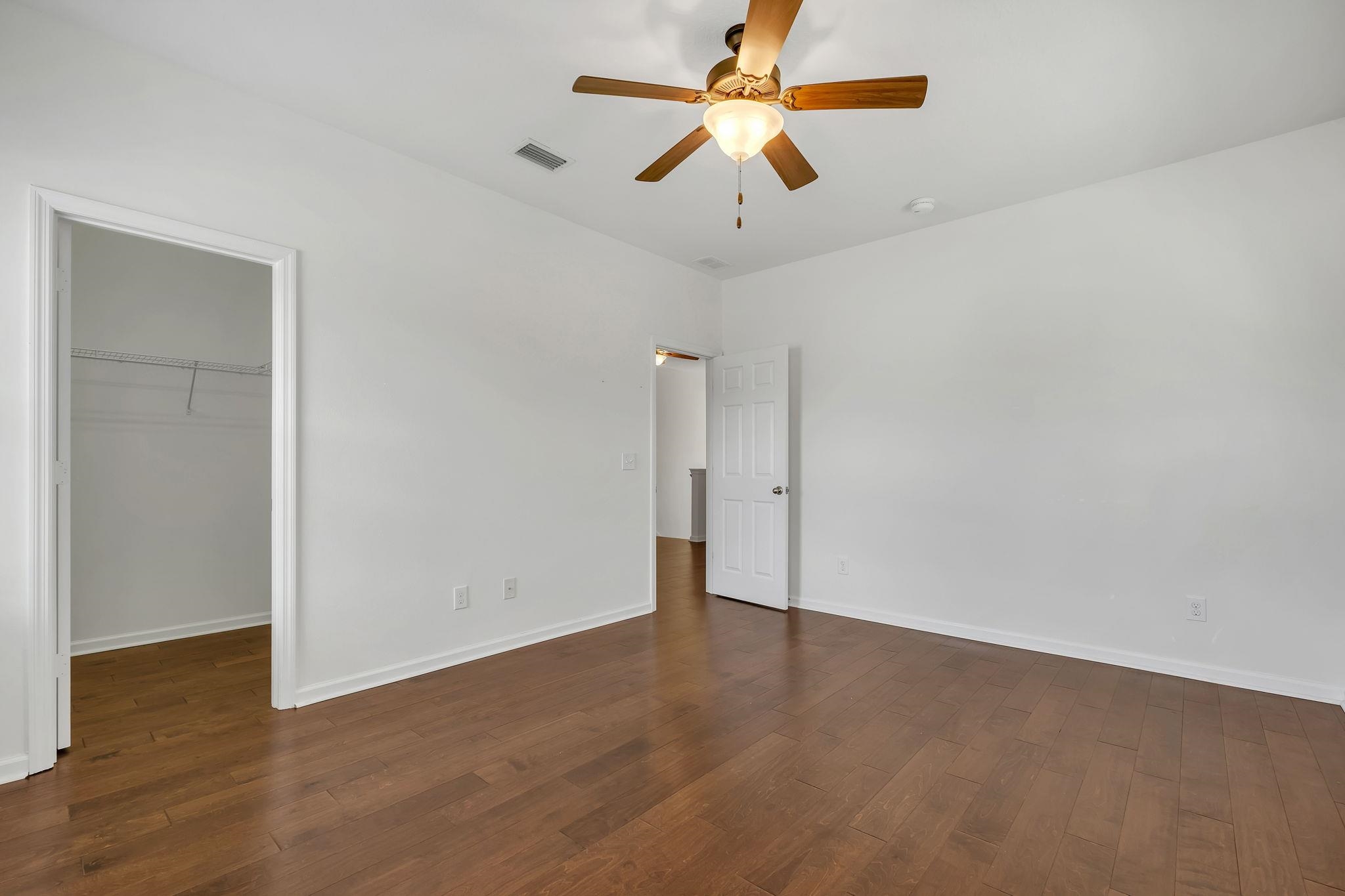 3716 Riverton Trail