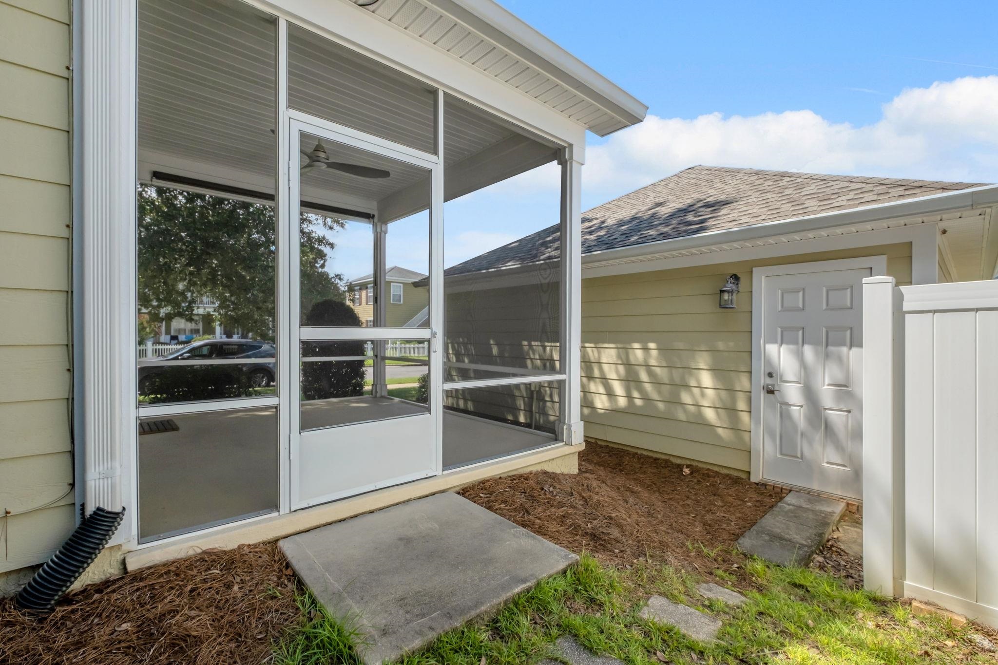 3716 Riverton Trail