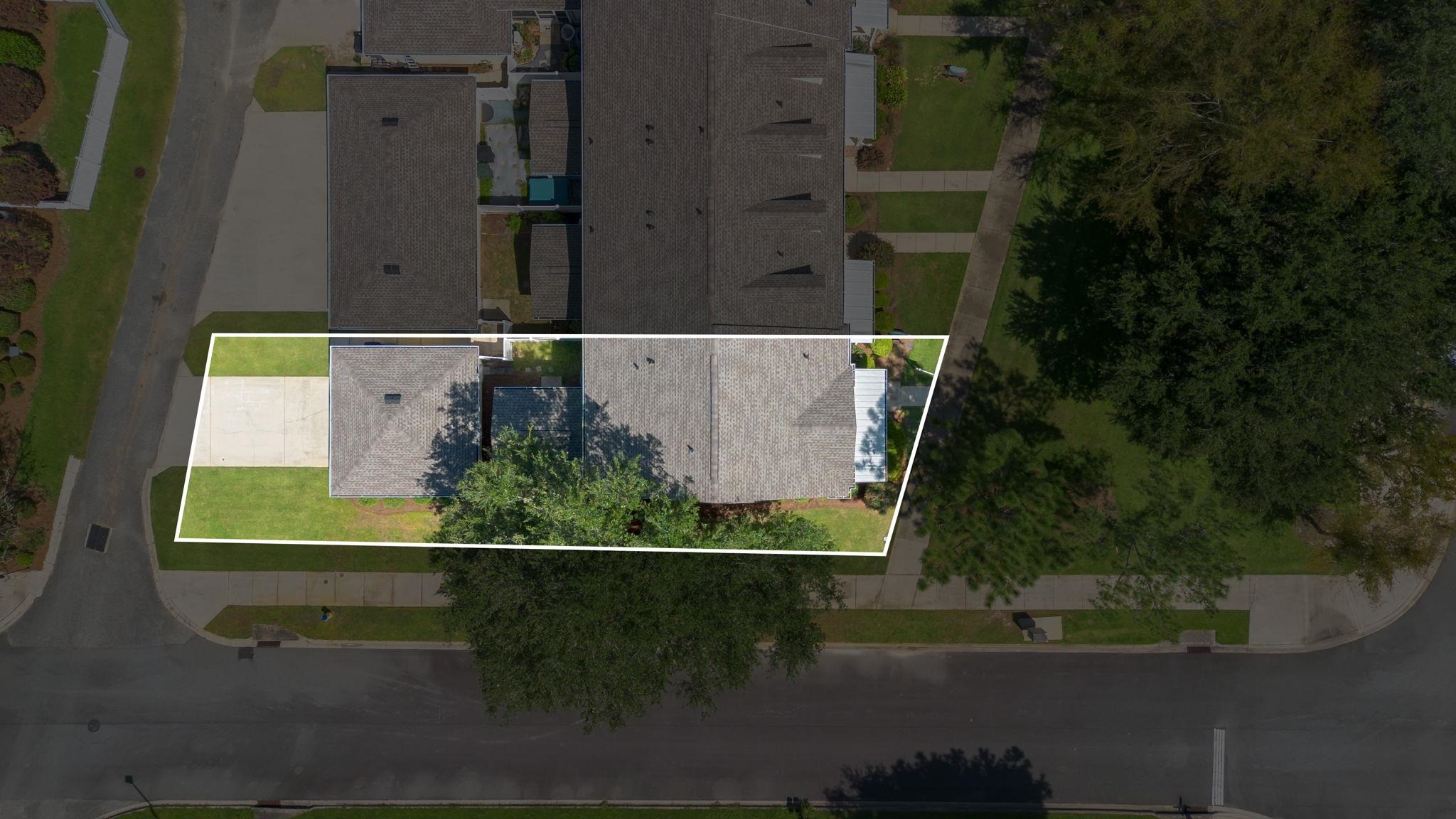 3716 Riverton Trail