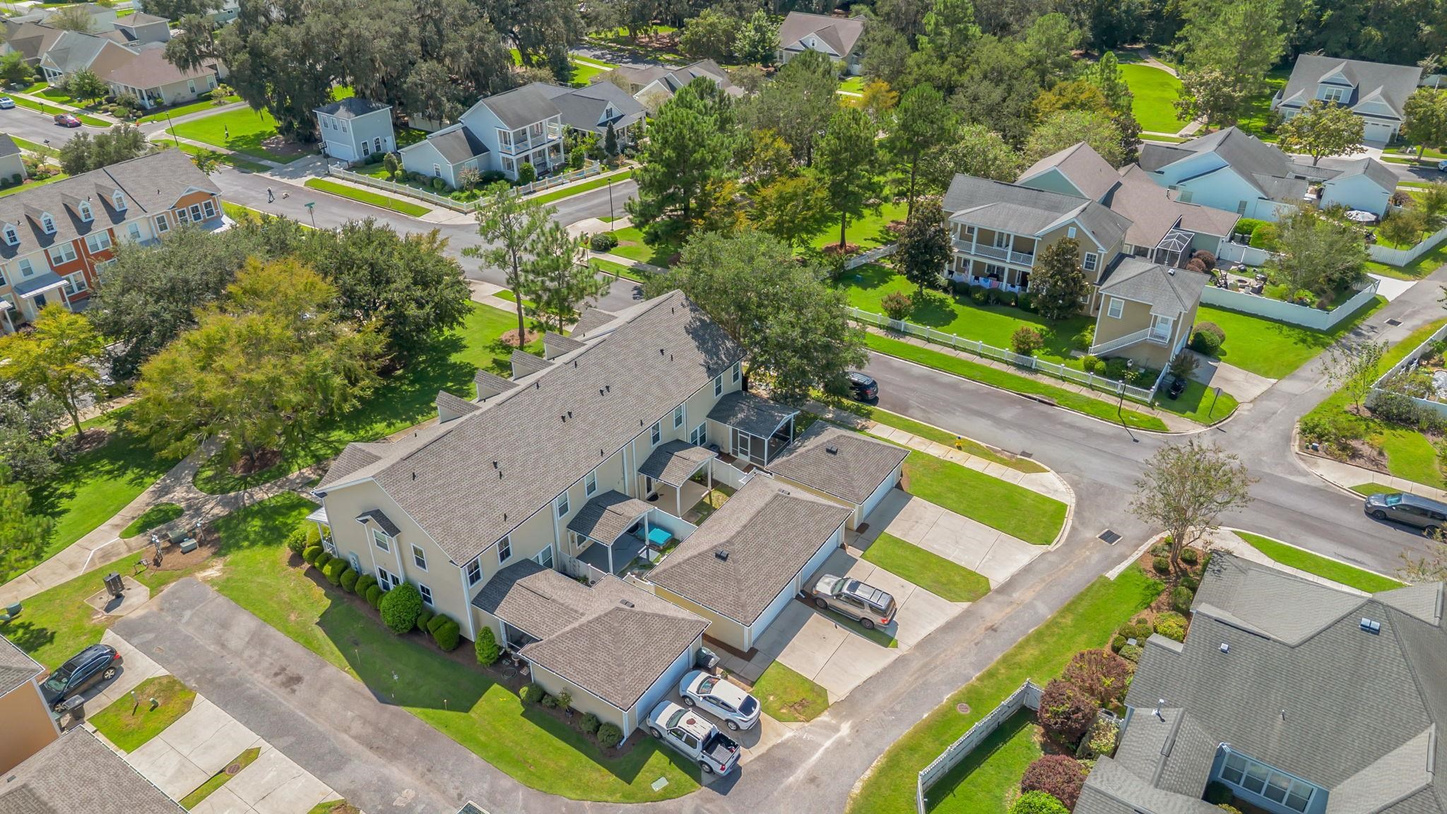 3716 Riverton Trail