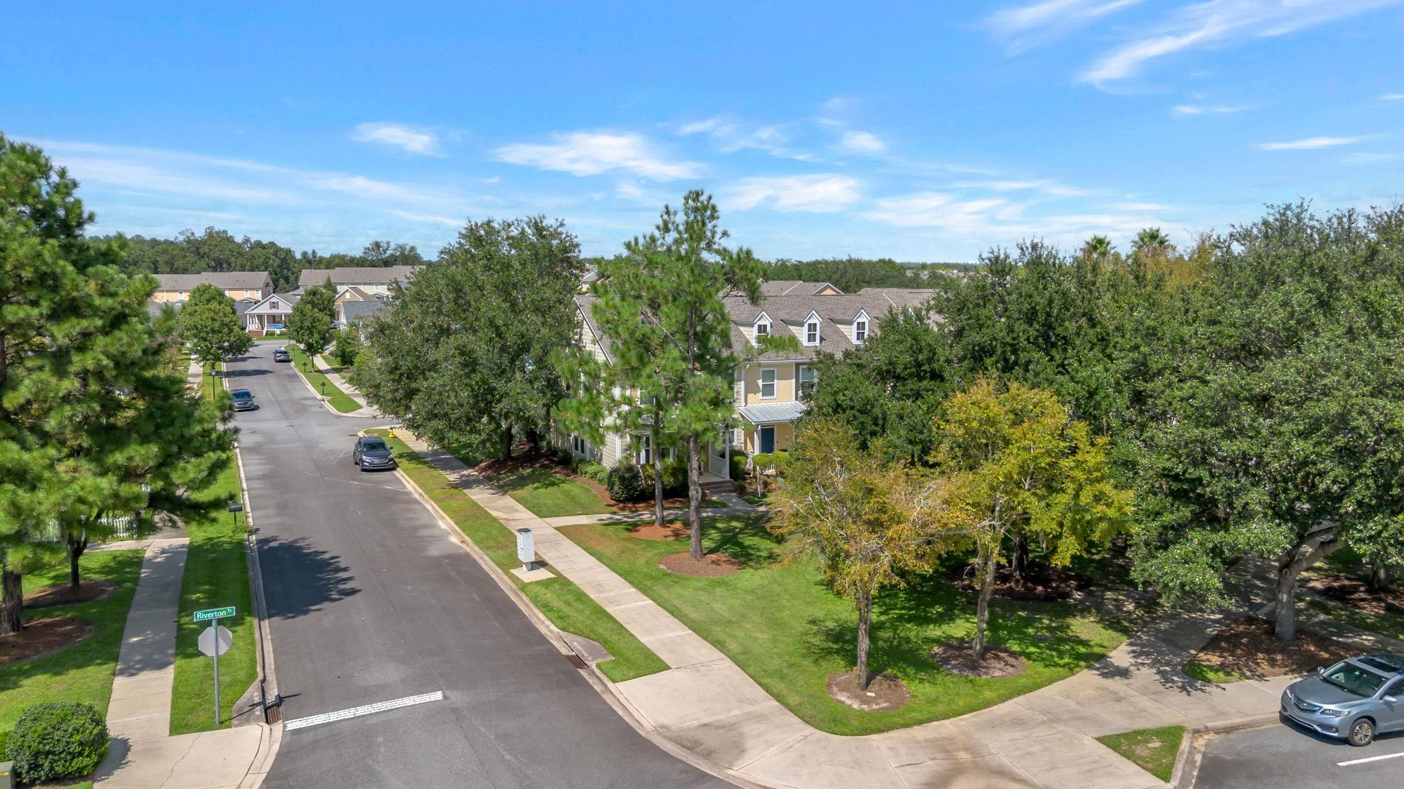3716 Riverton Trail