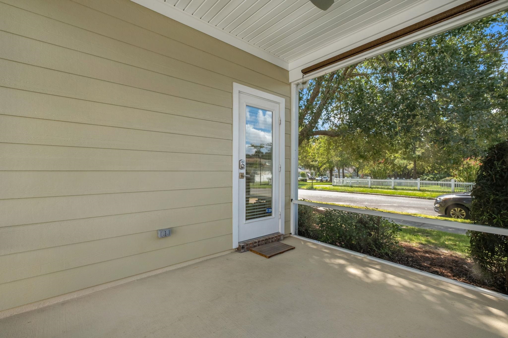 3716 Riverton Trail