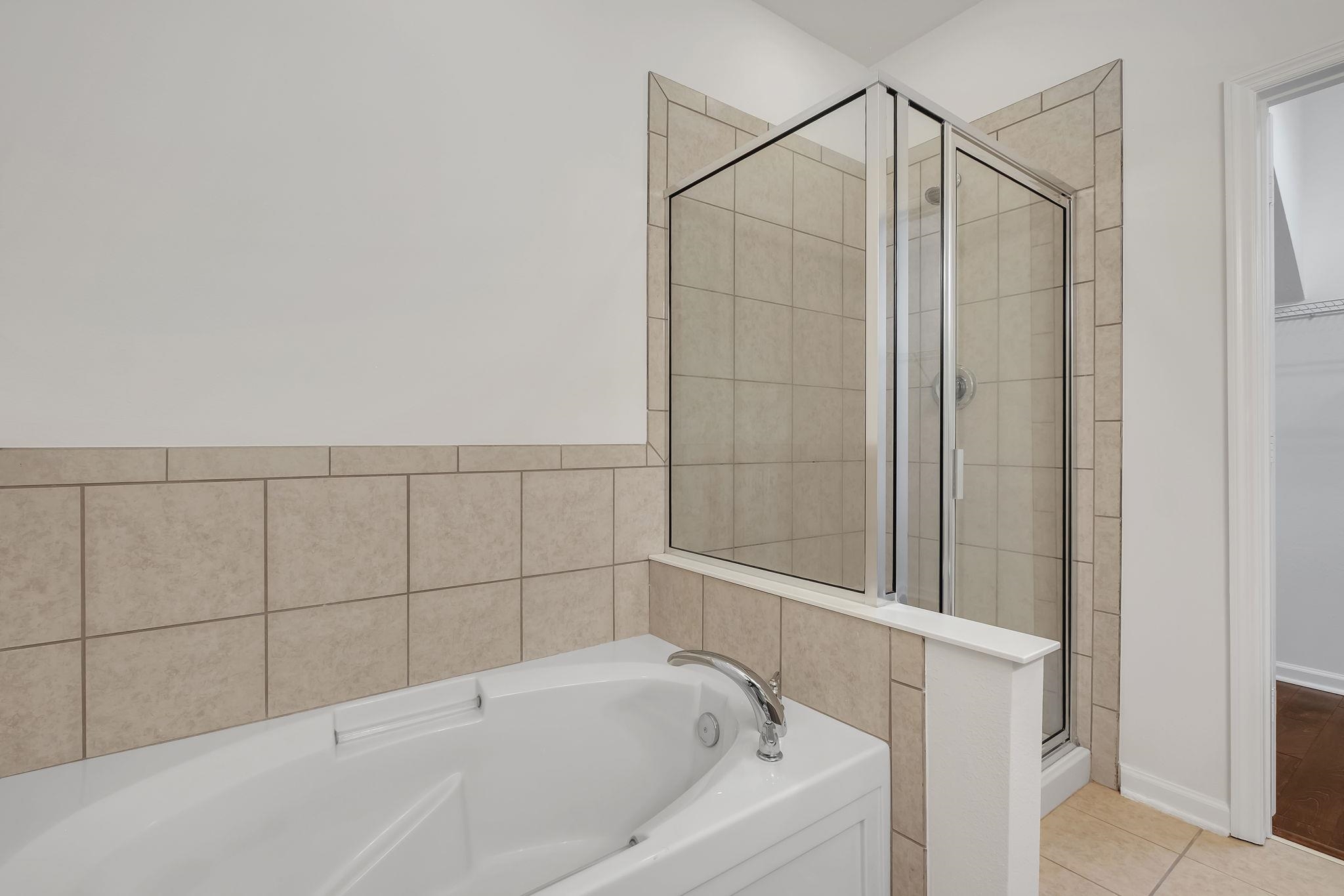 3716 Riverton Trail