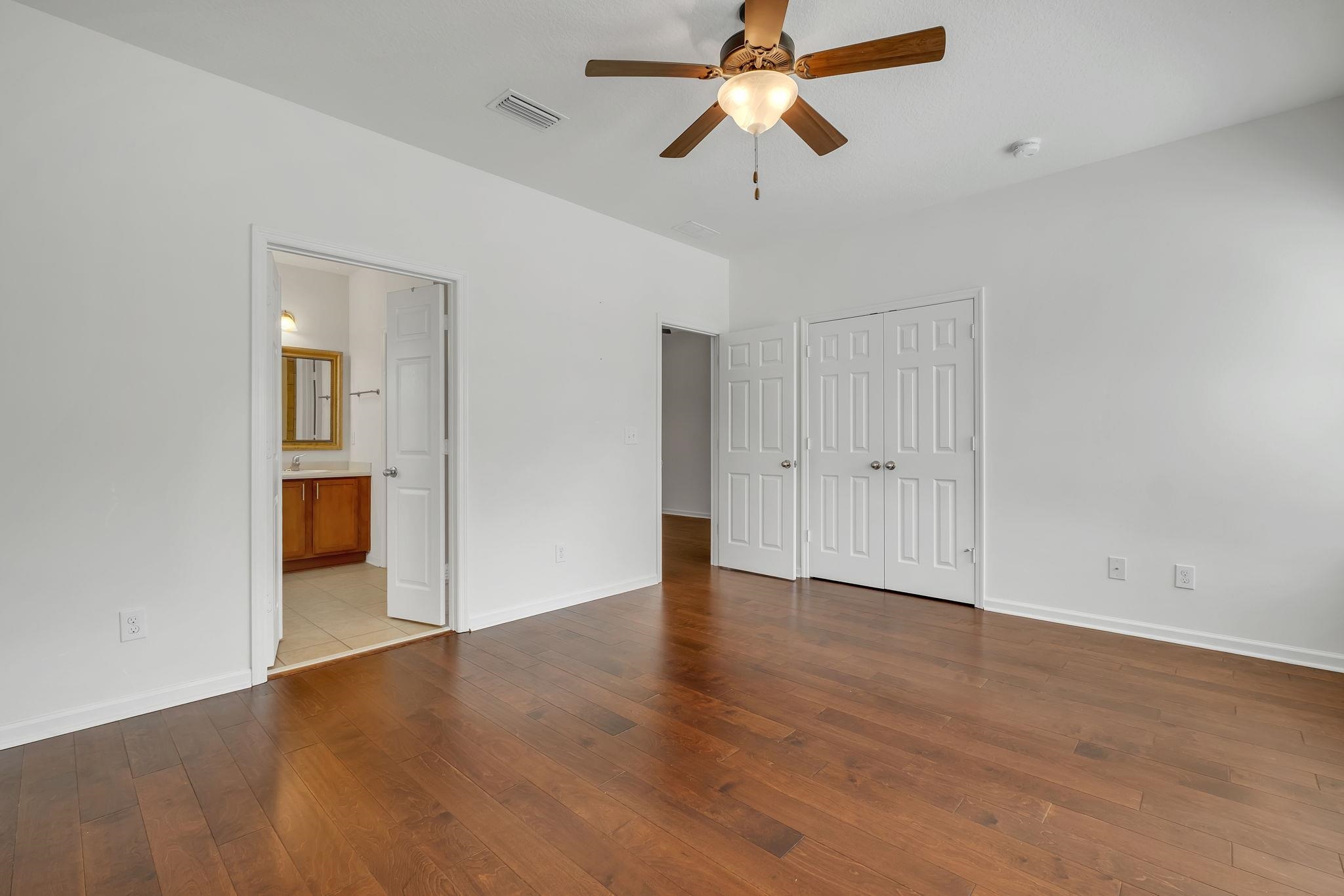 3716 Riverton Trail
