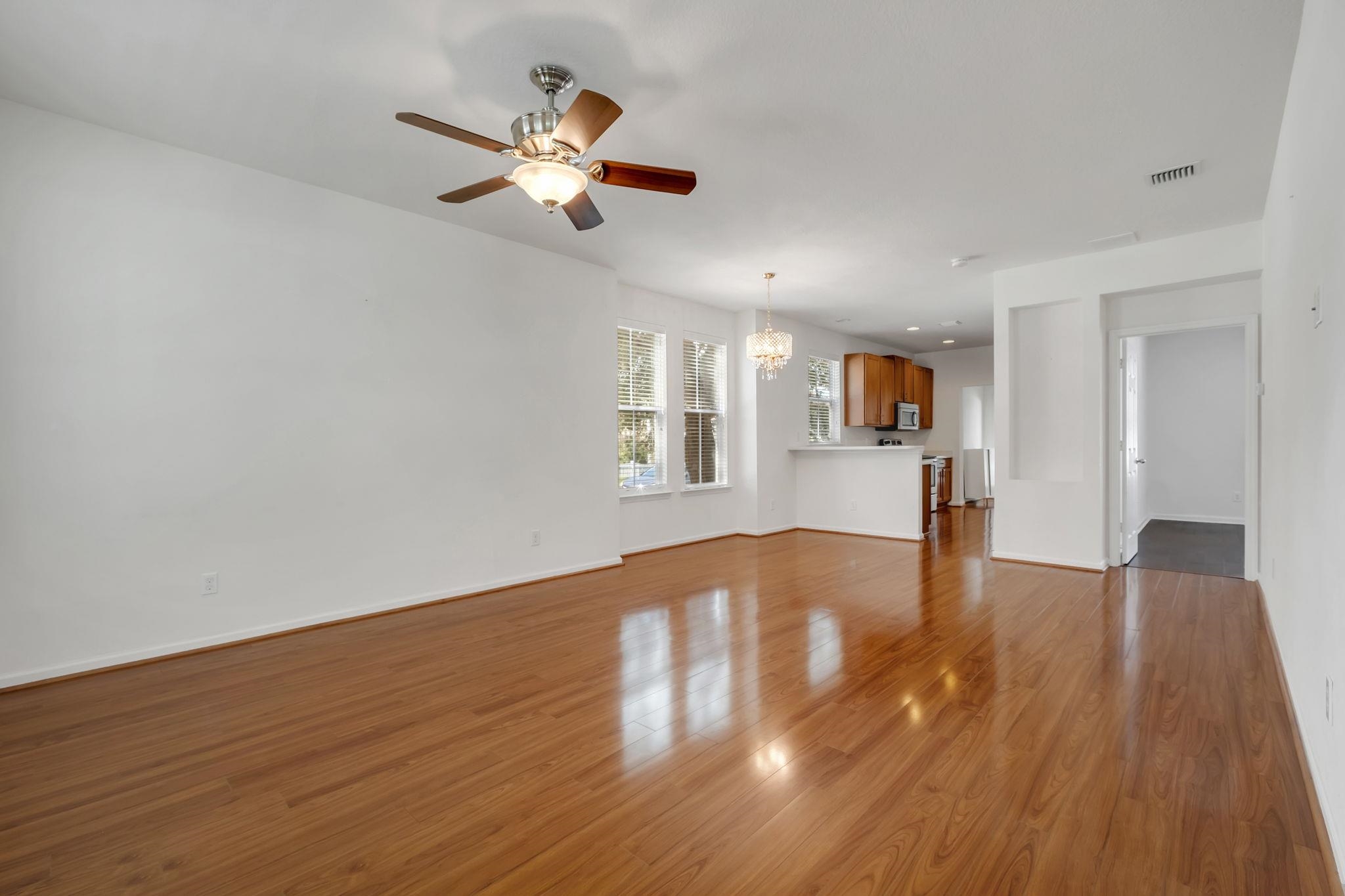 3716 Riverton Trail