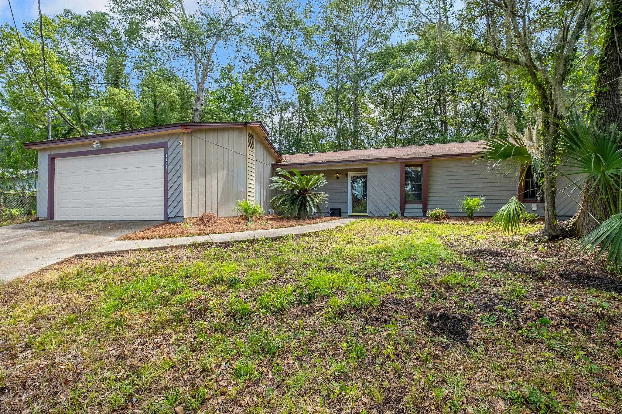 1103 Woodbern Lane