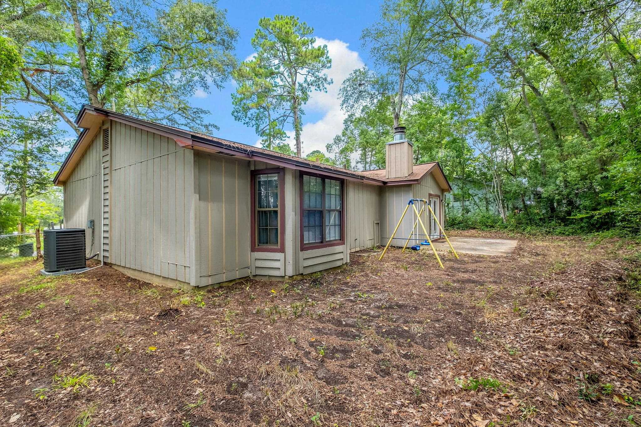 1103 Woodbern Lane