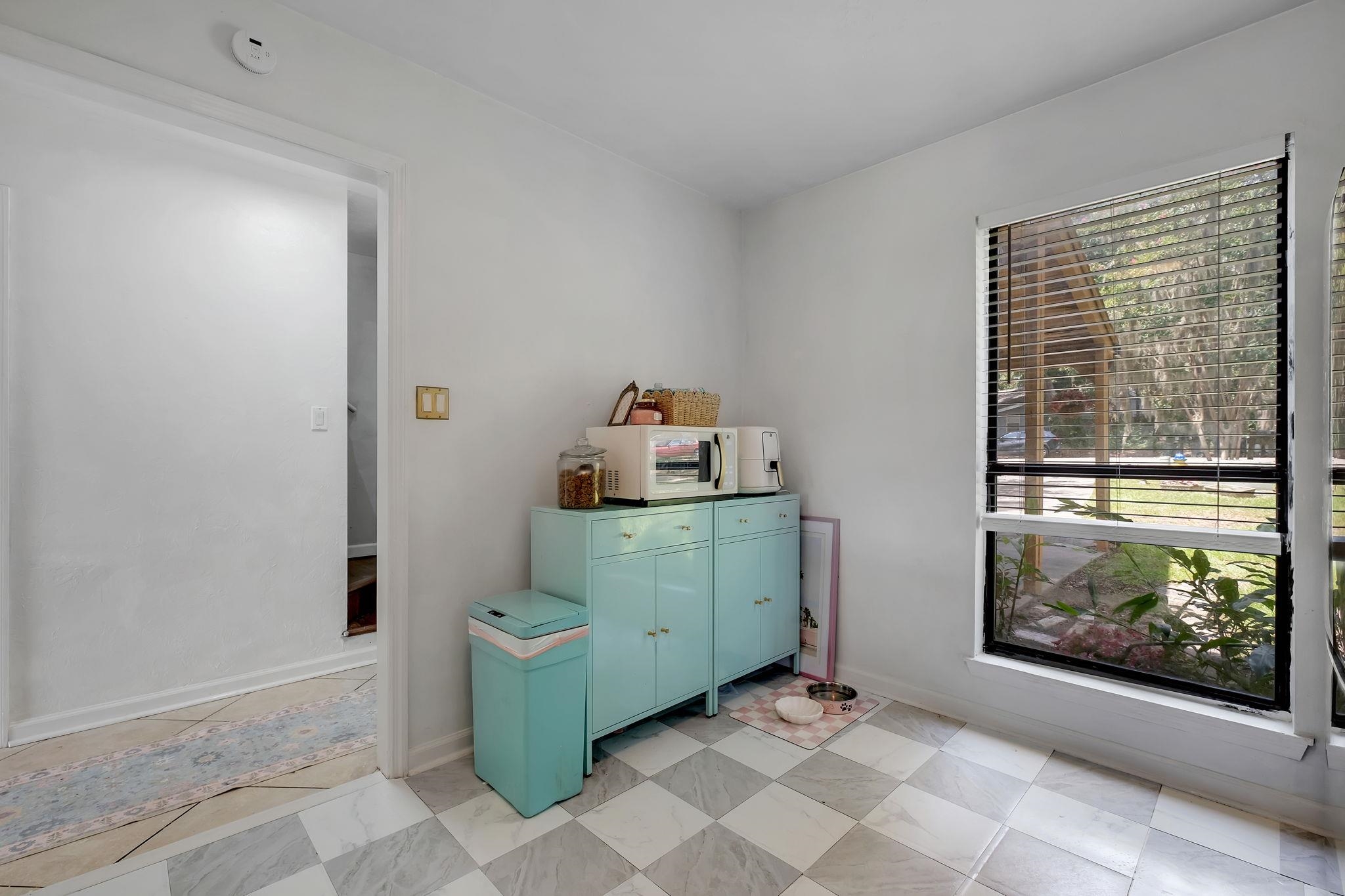 2429 Merrigan Place