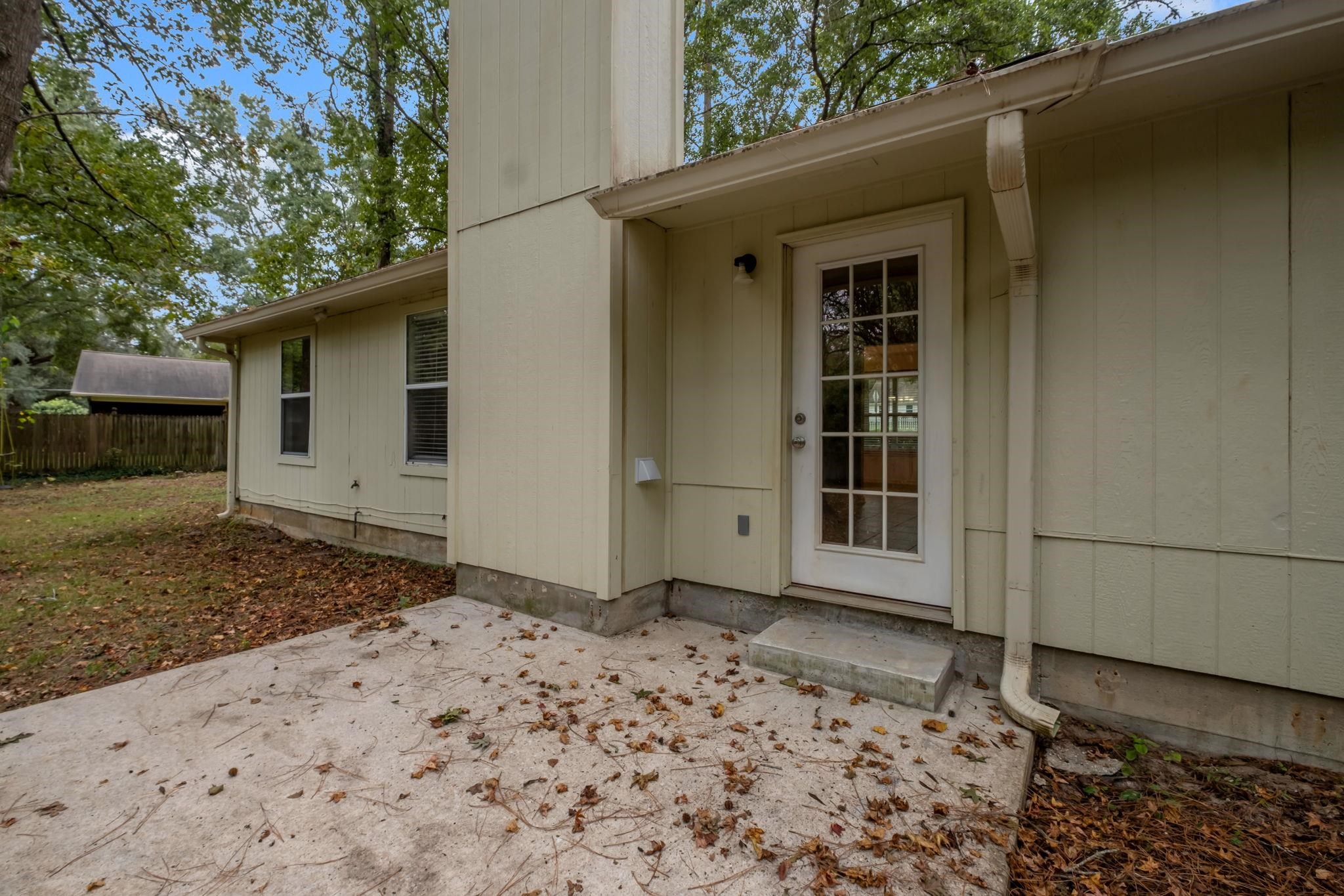 6503 Man O War Trail