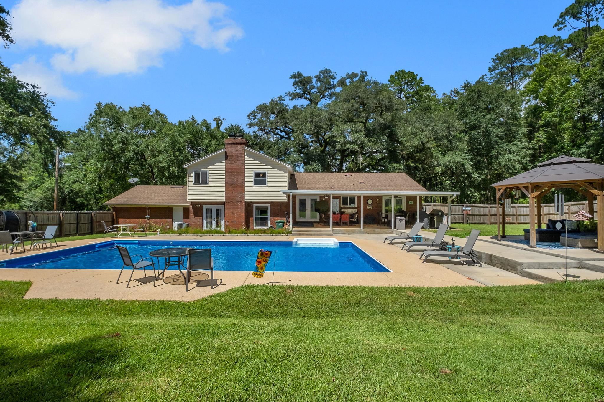 2070 Edenfield Road