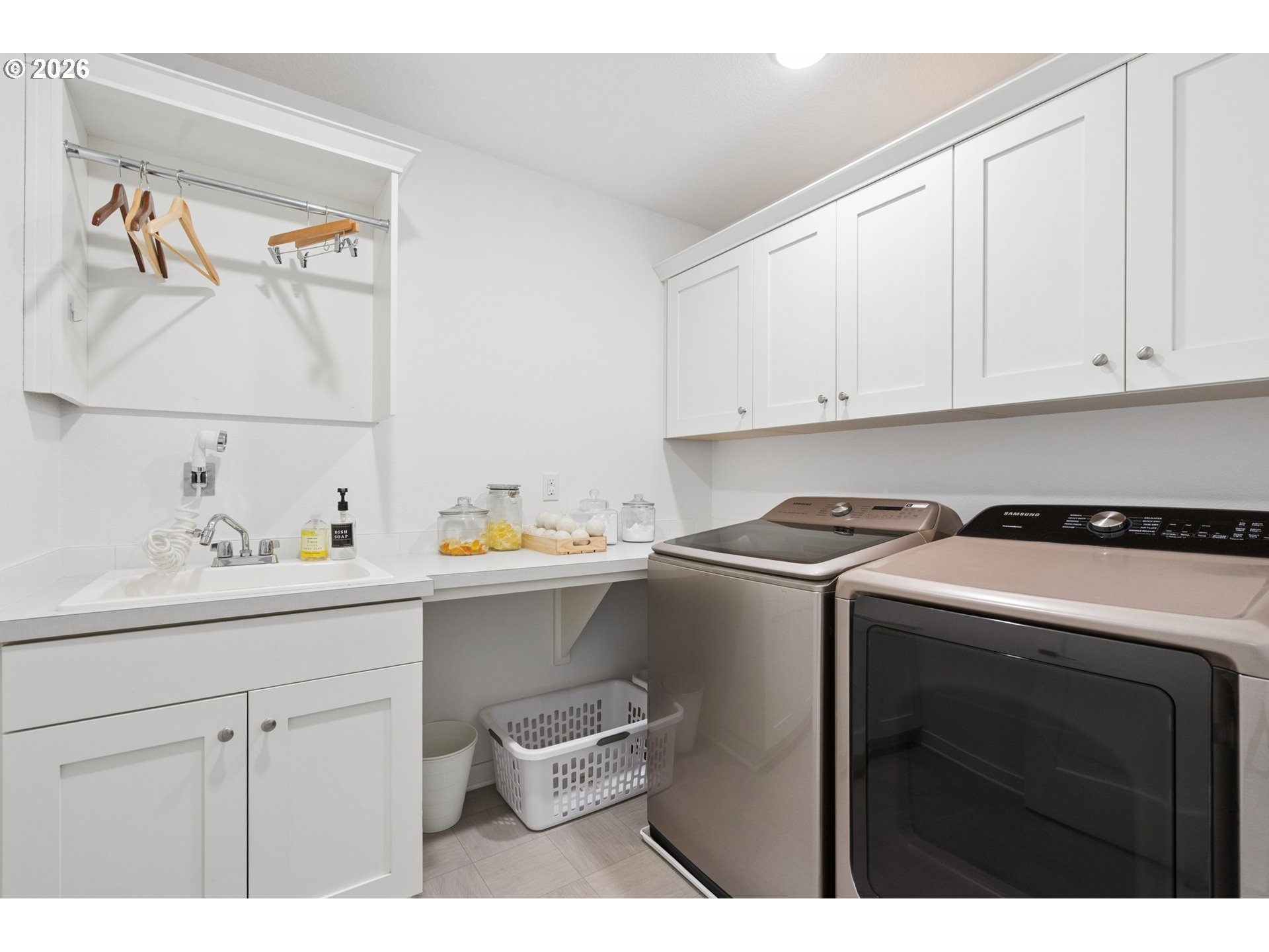 3223 SW CARAWAY CT