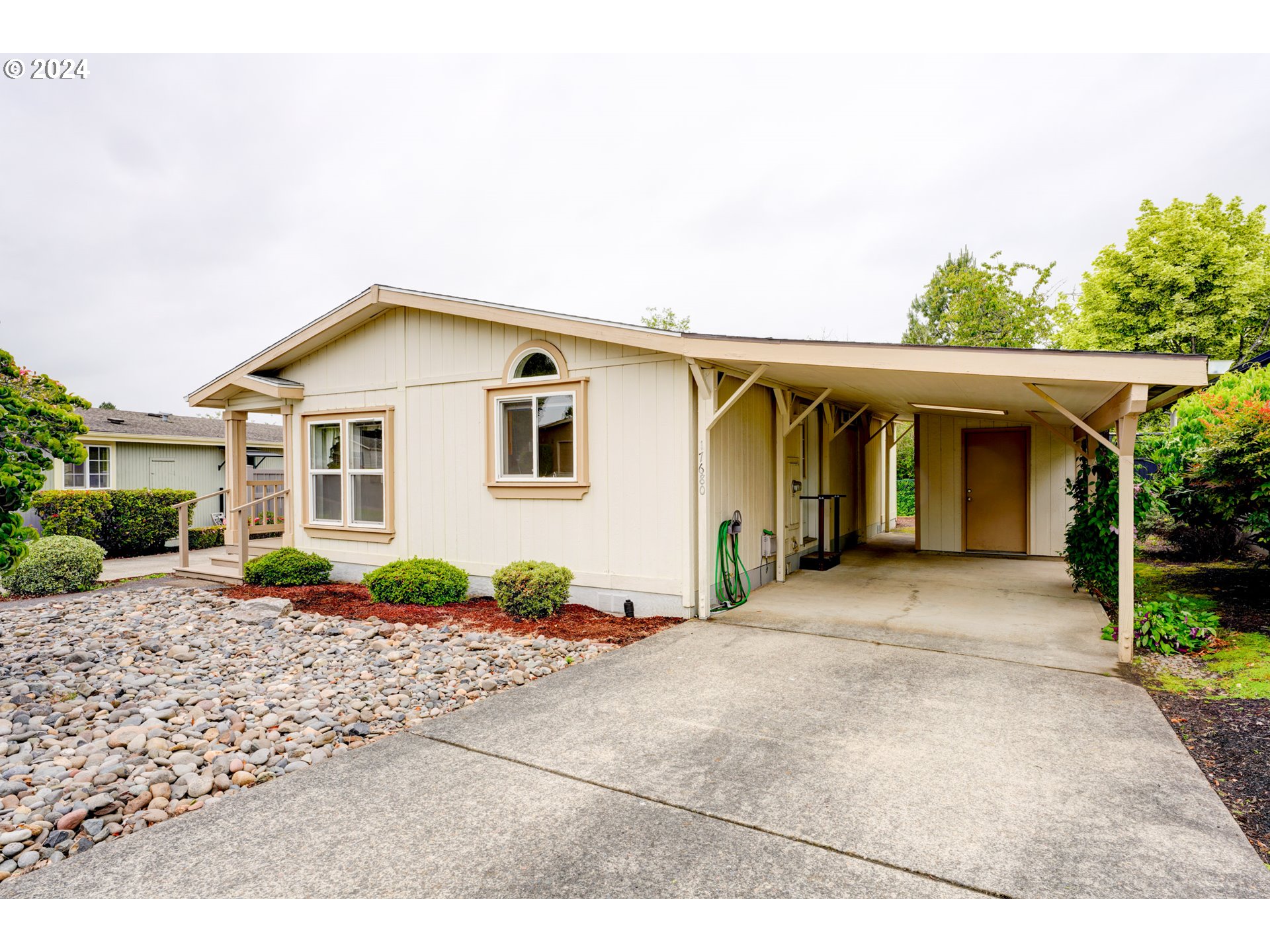 17680 NW SHADY FIR LOOP 36