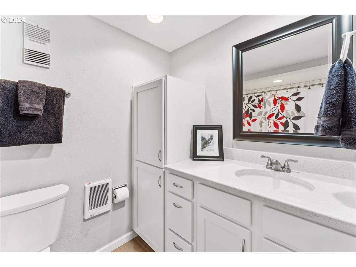 174 Oswego Summit