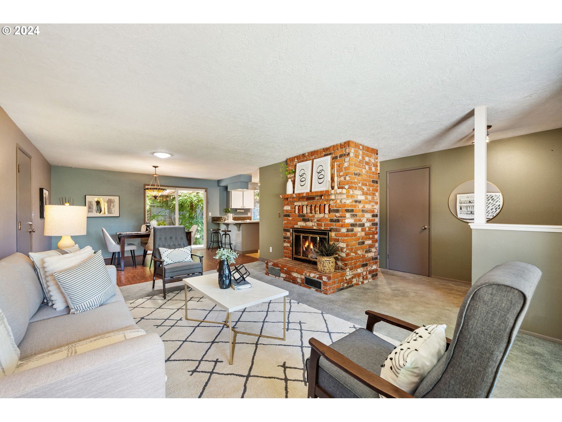 7000 SW ROYAL OAK CT