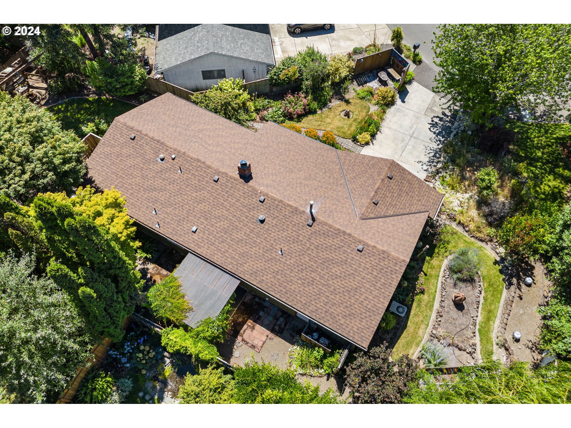 7000 SW ROYAL OAK CT