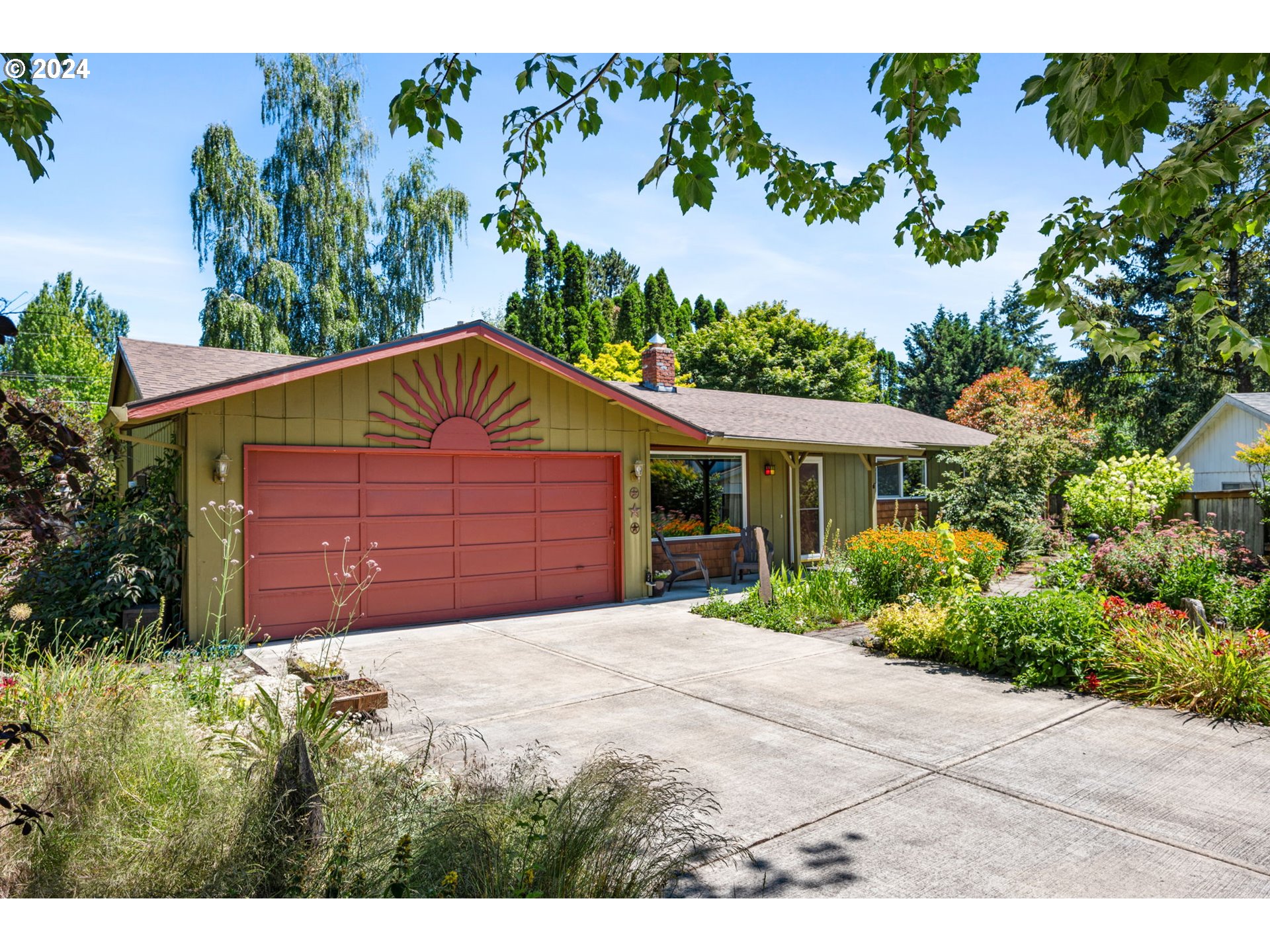 7000 SW ROYAL OAK CT