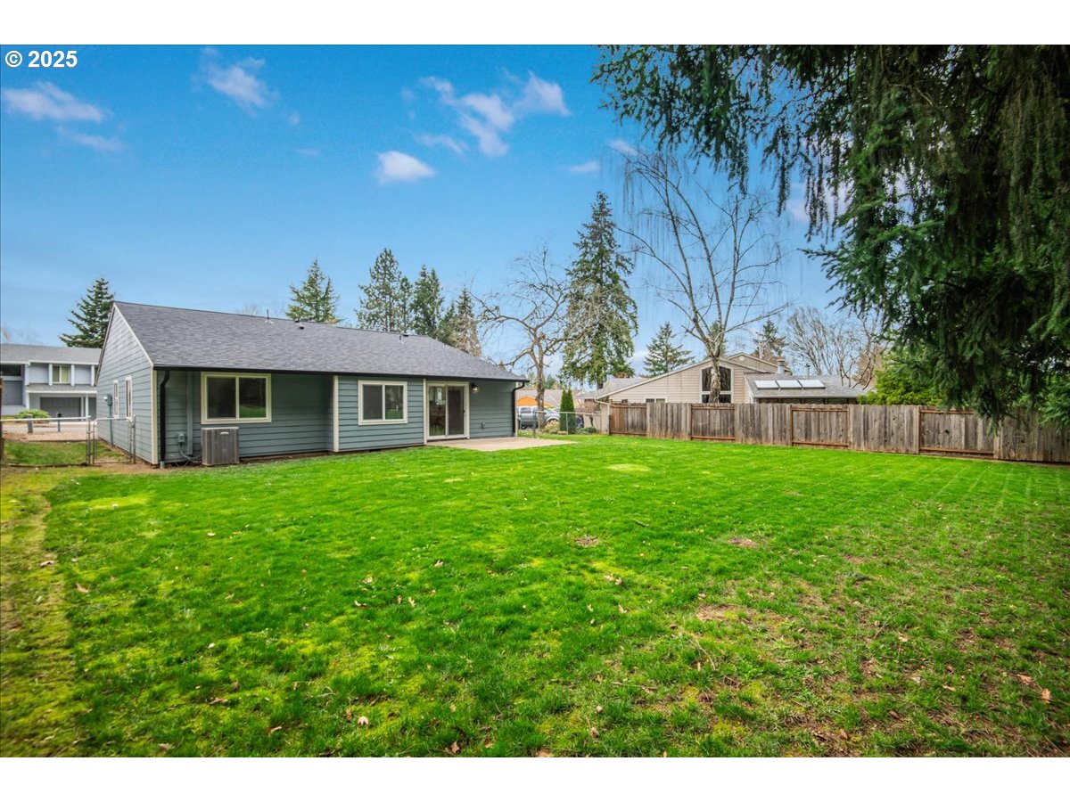 9340 SW OCHOCO CT