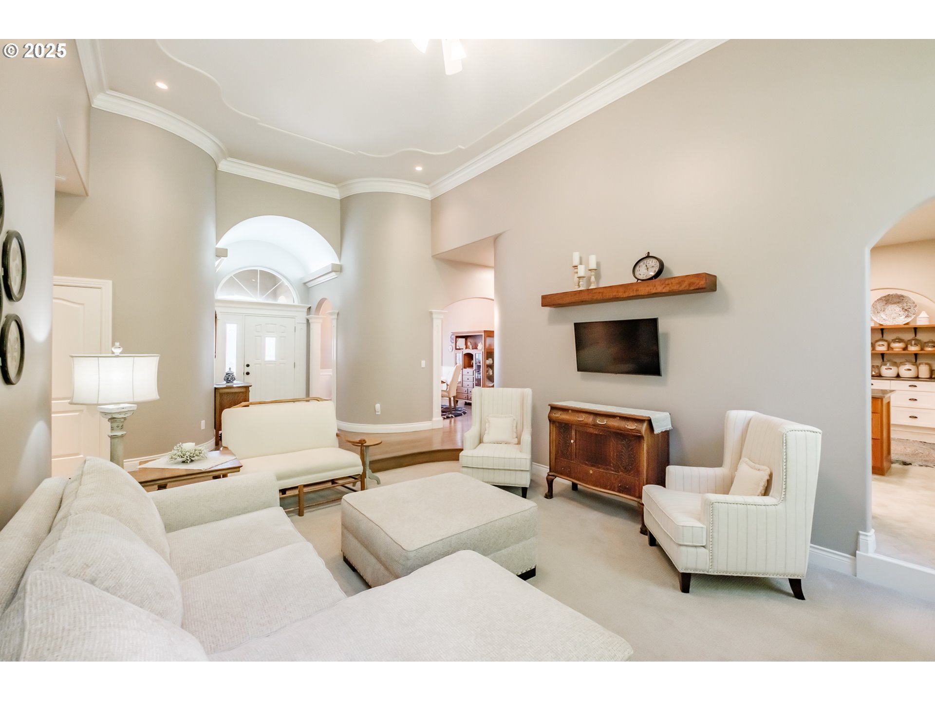 1299 BERNARD ST