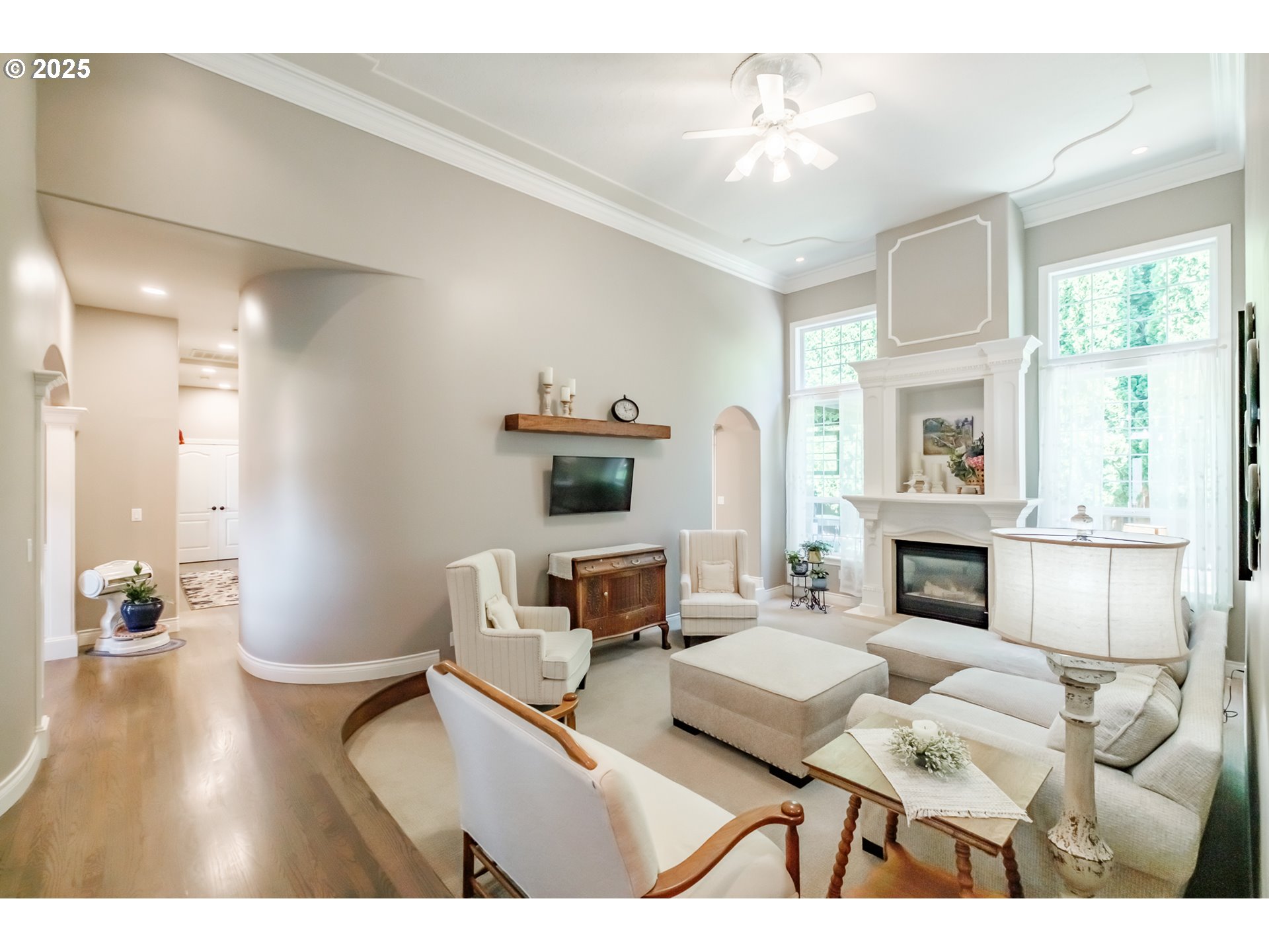 1299 BERNARD ST