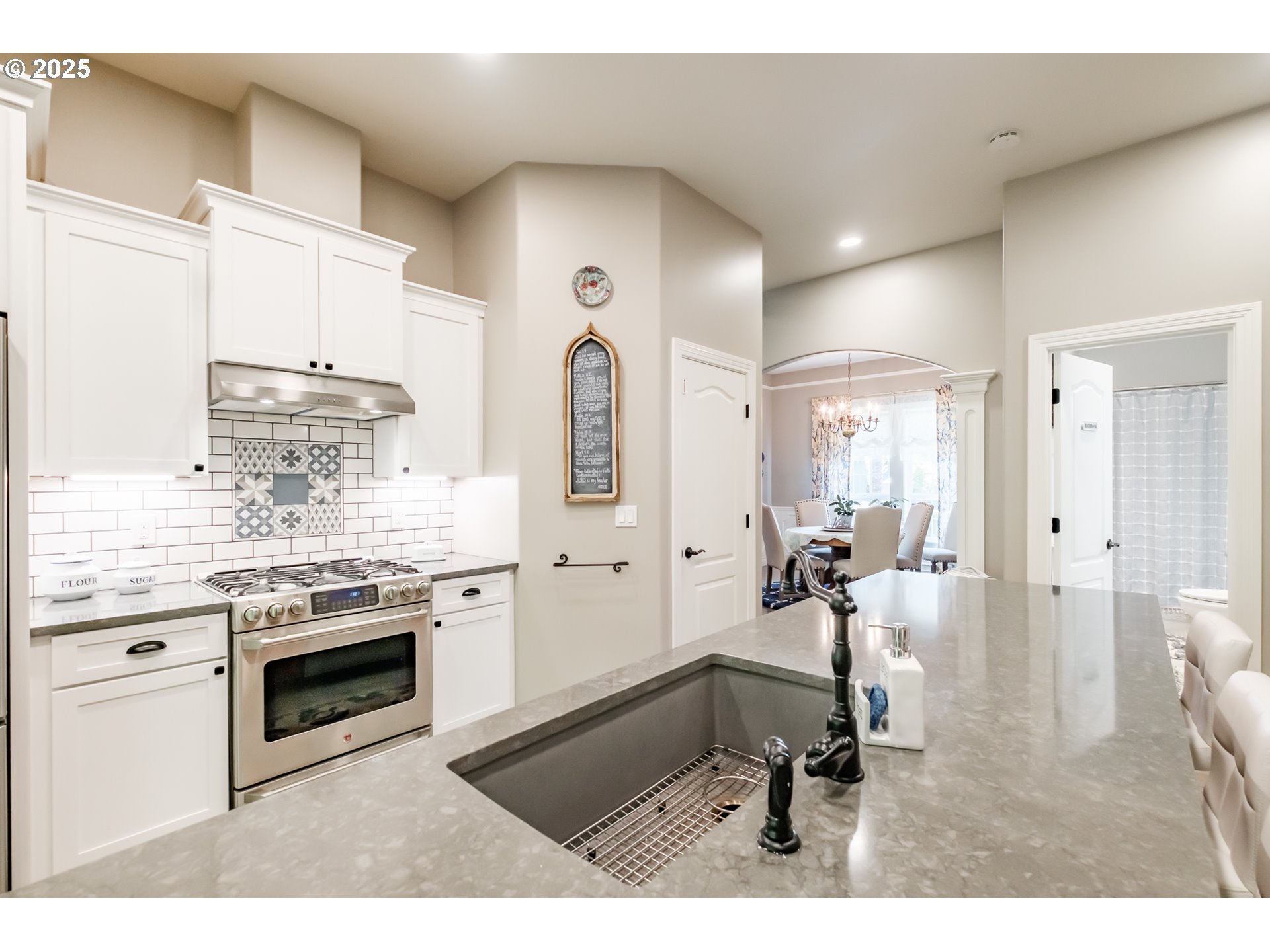 1299 BERNARD ST