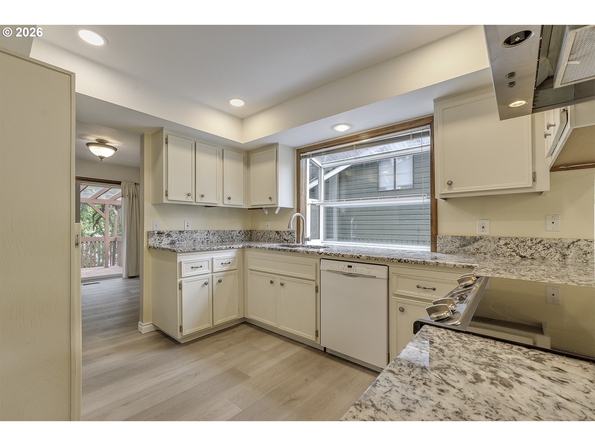 324 SE 30TH AVE