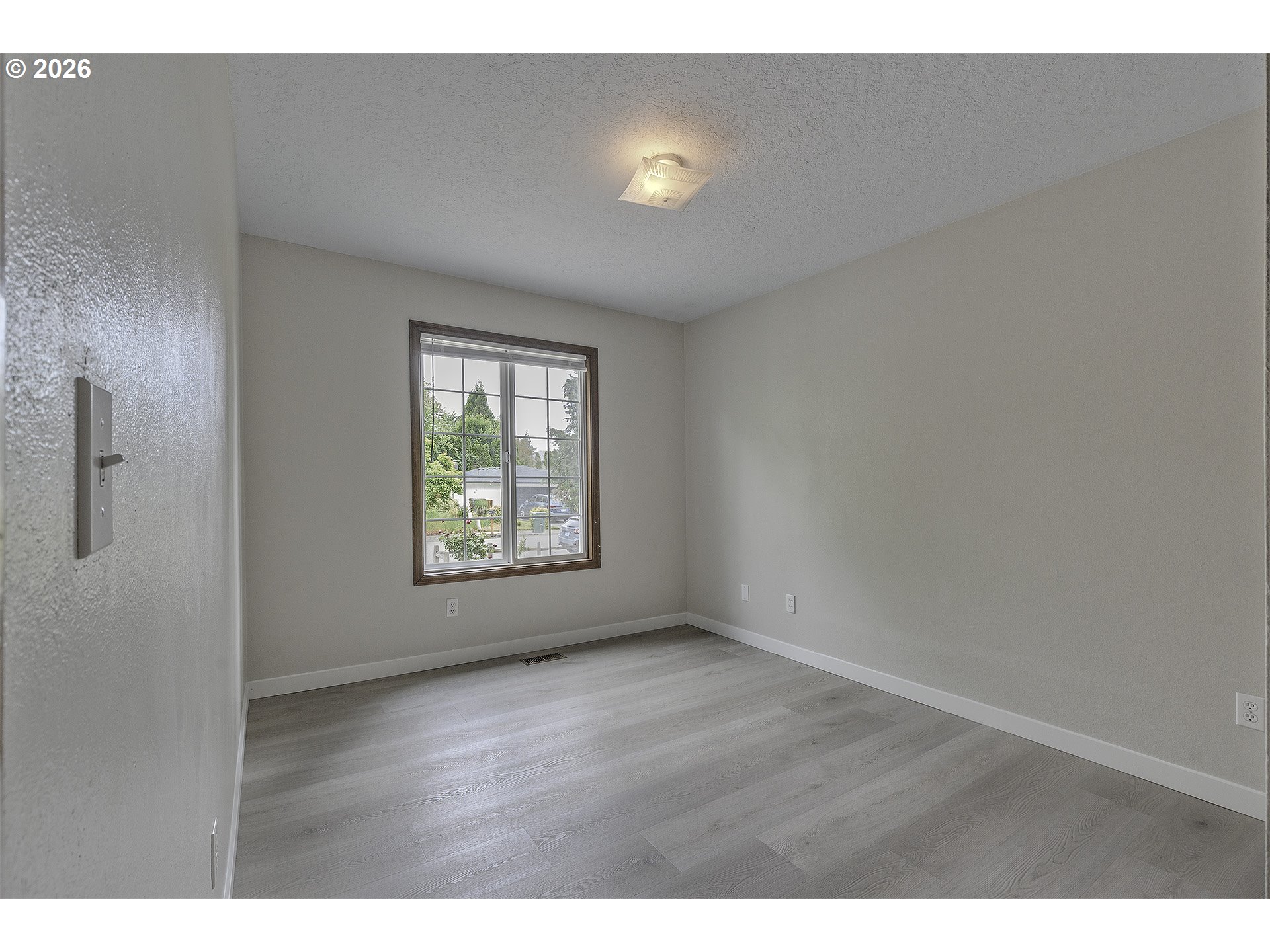 324 SE 30TH AVE