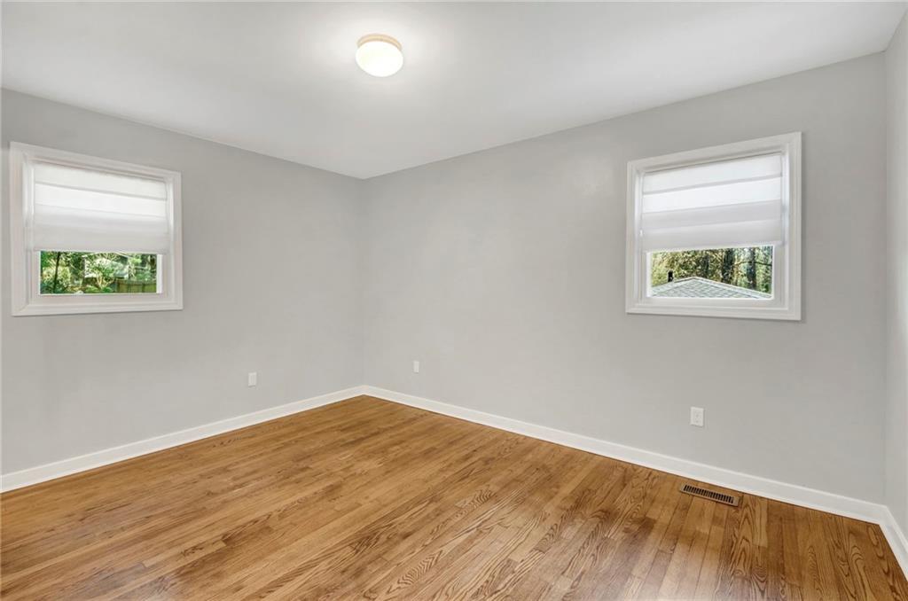 2692 Rockcliff Road SE