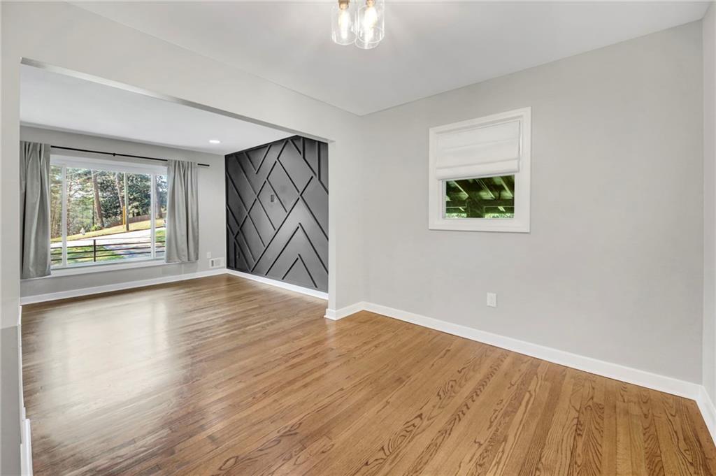 2692 Rockcliff Road SE