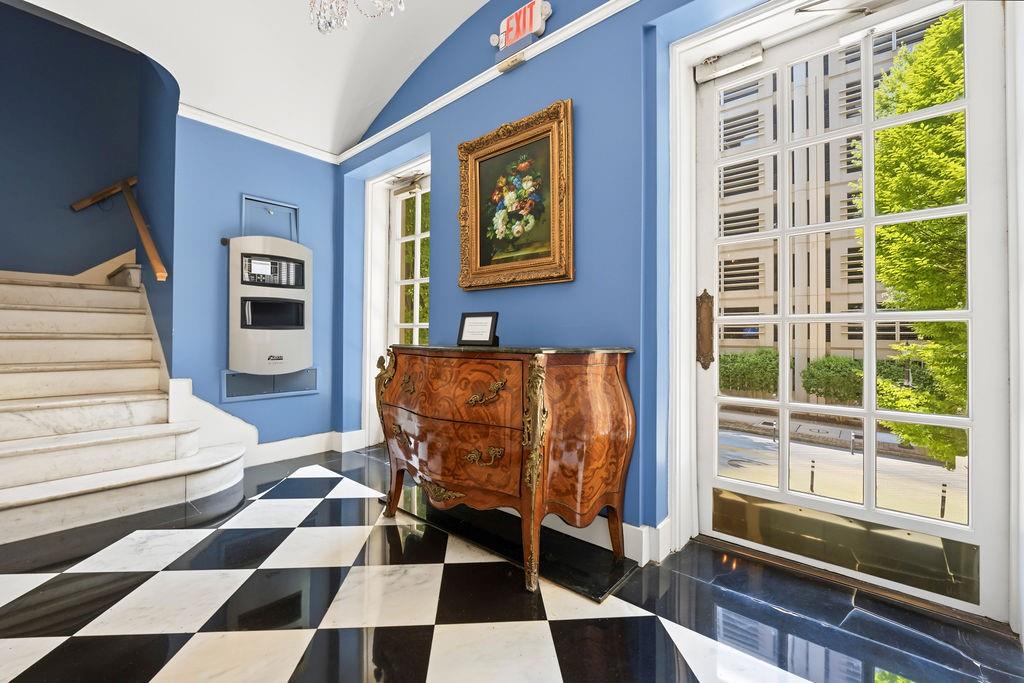 30 5TH Street NE Unit 805