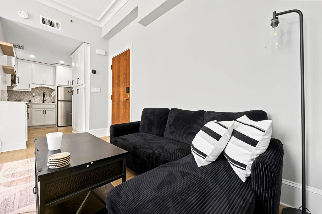 30 5TH Street NE Unit 805