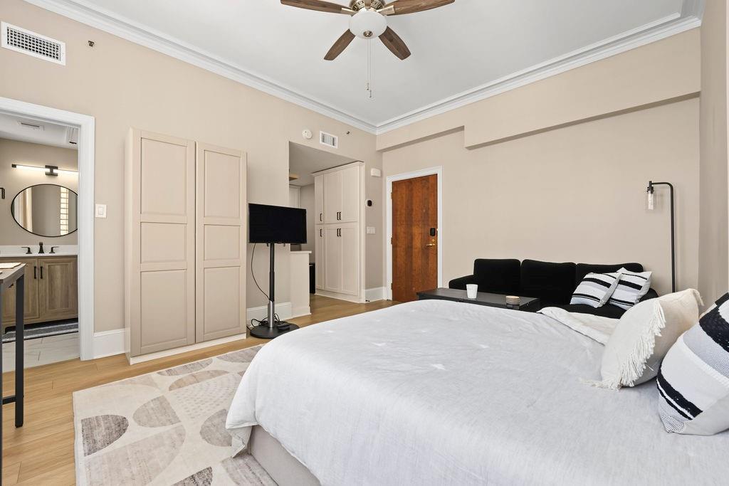 30 5TH Street NE Unit 805