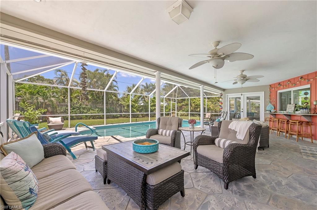 463 Golfview DR