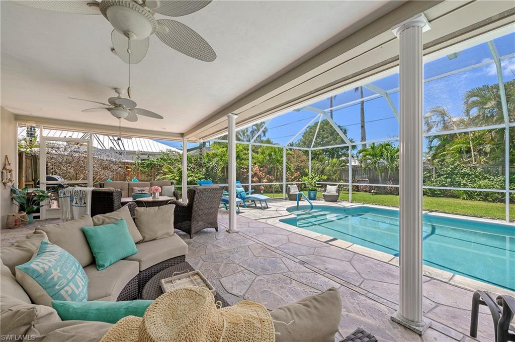 463 Golfview DR