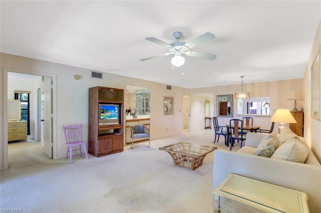 15330 Cedarwood LN Unit: 103