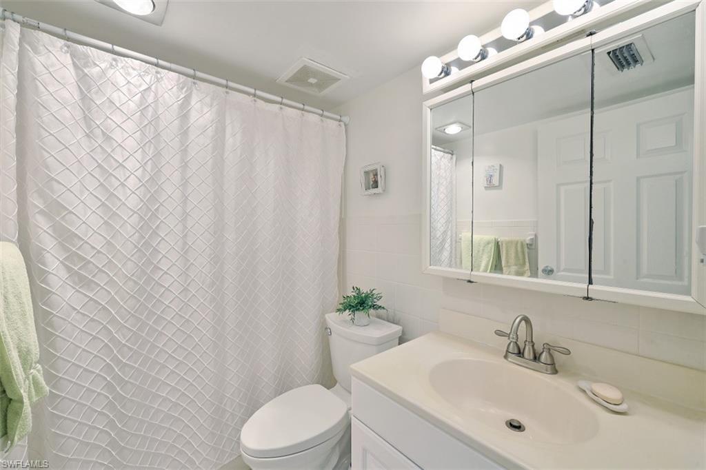 1010 Manatee RD Unit: B201