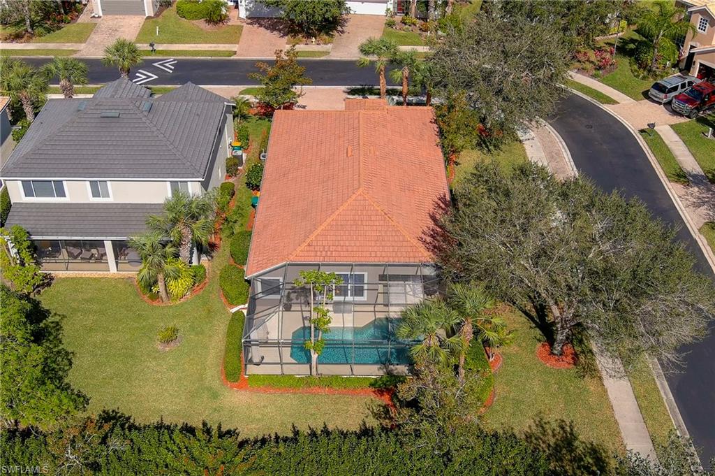 2038 Fairmont LN