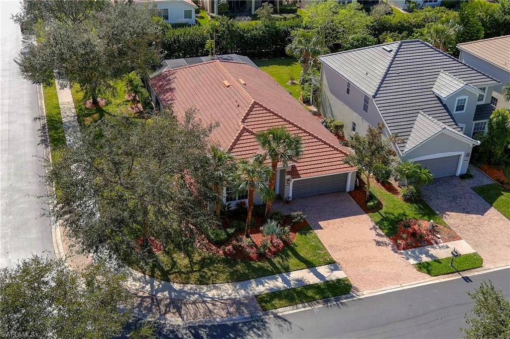 2038 Fairmont LN