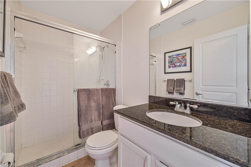2230 1st ST Unit: 207
