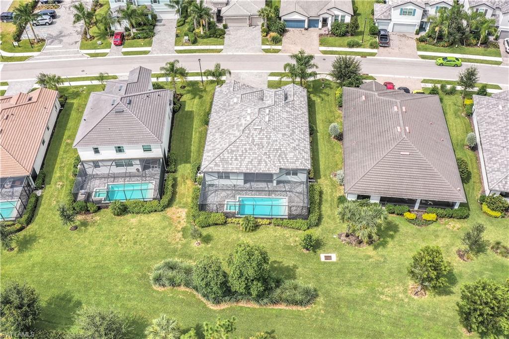 2366 Tangerine LN