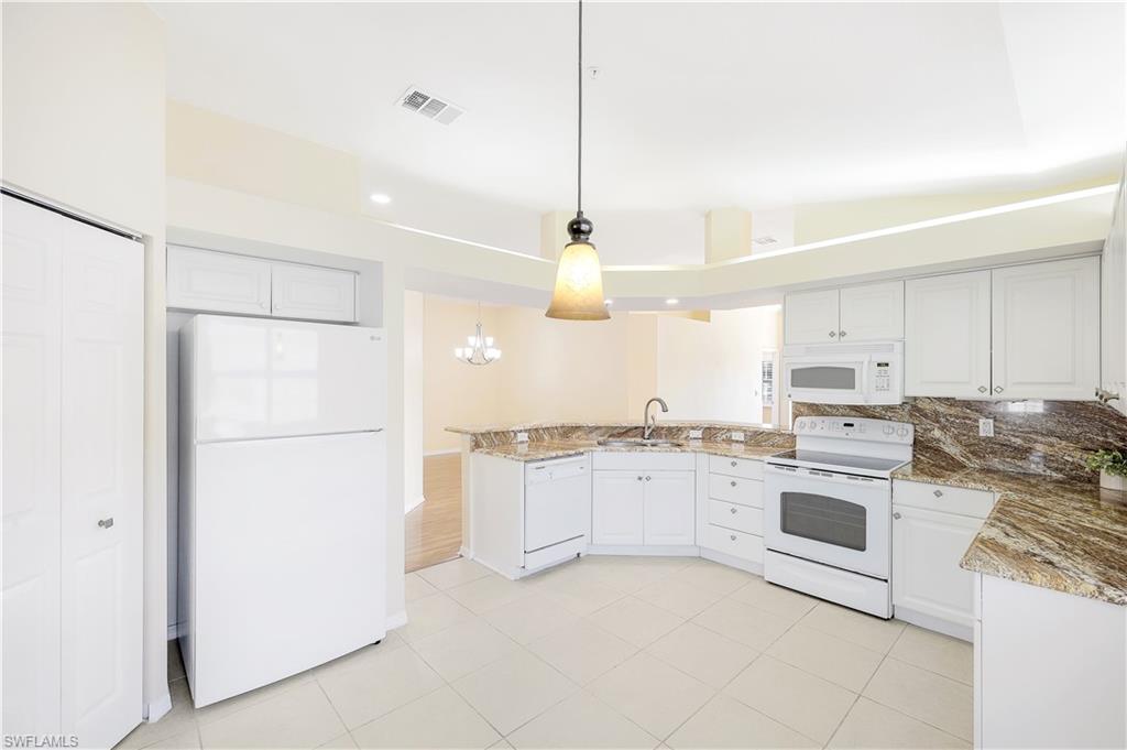 6808 Satinleaf RD S Unit: 204
