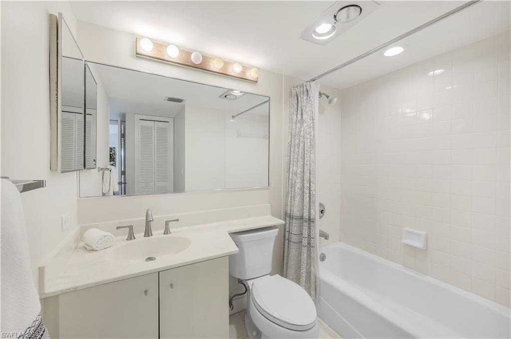 1601 Spoonbill LN Unit: C