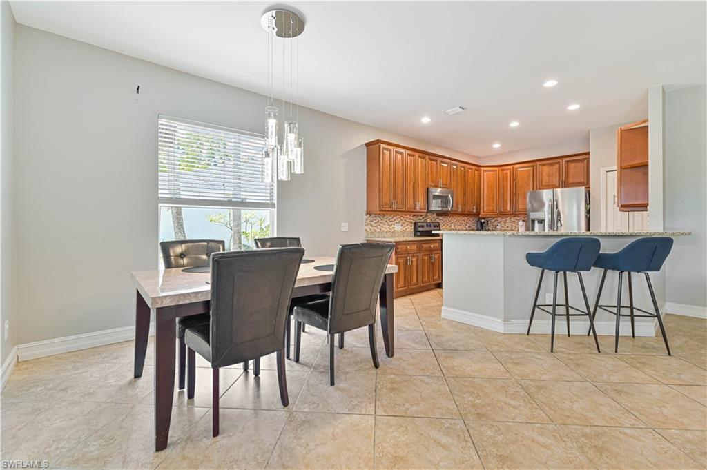 238 Stanhope CIR