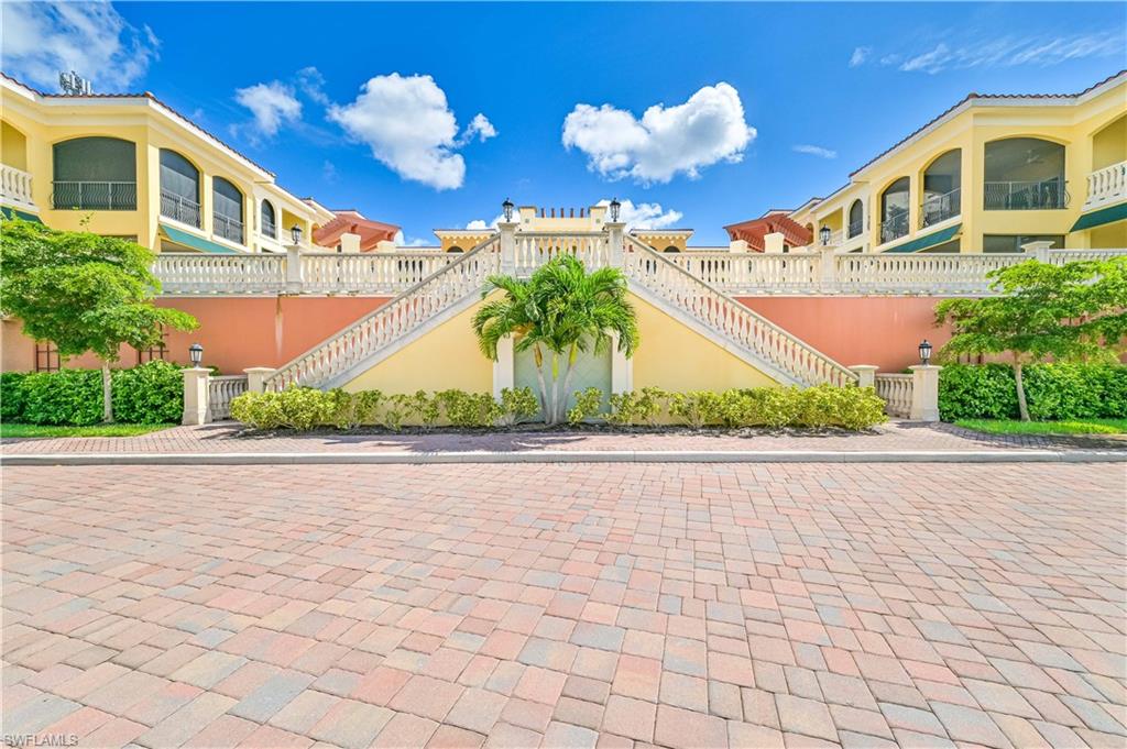 21490 Strada Nuova CIR # 306