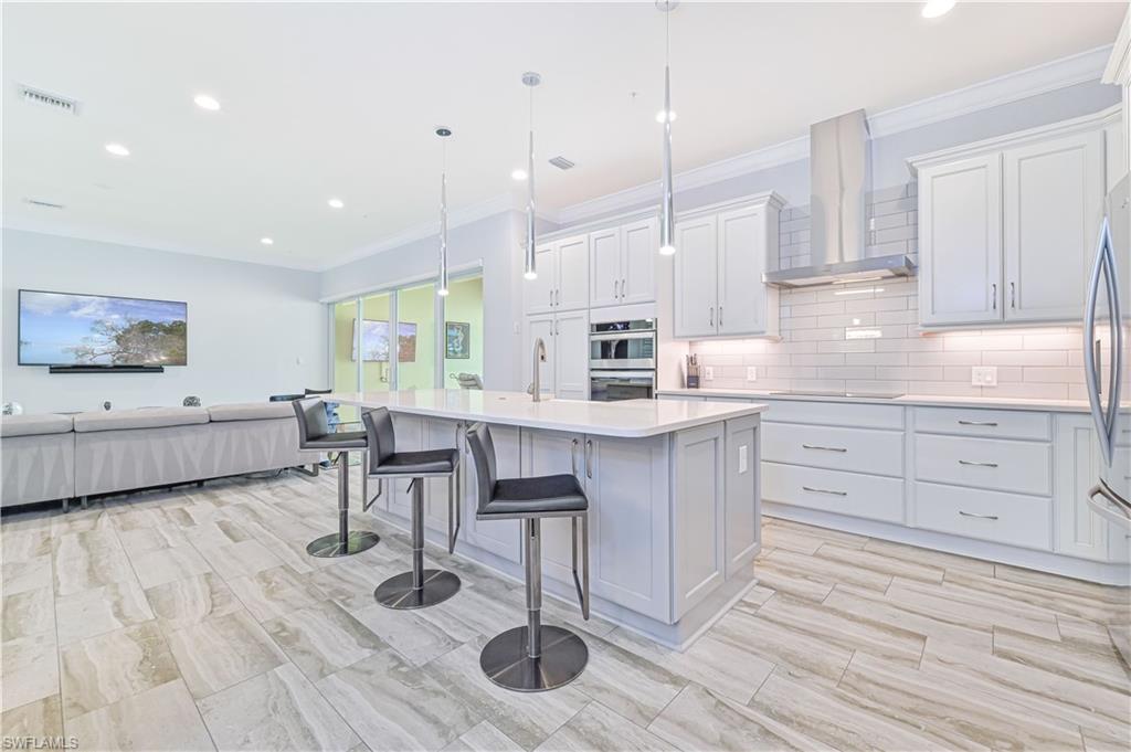 21490 Strada Nuova CIR # 306