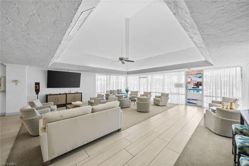 200 Forest Lakes BLVD # 111